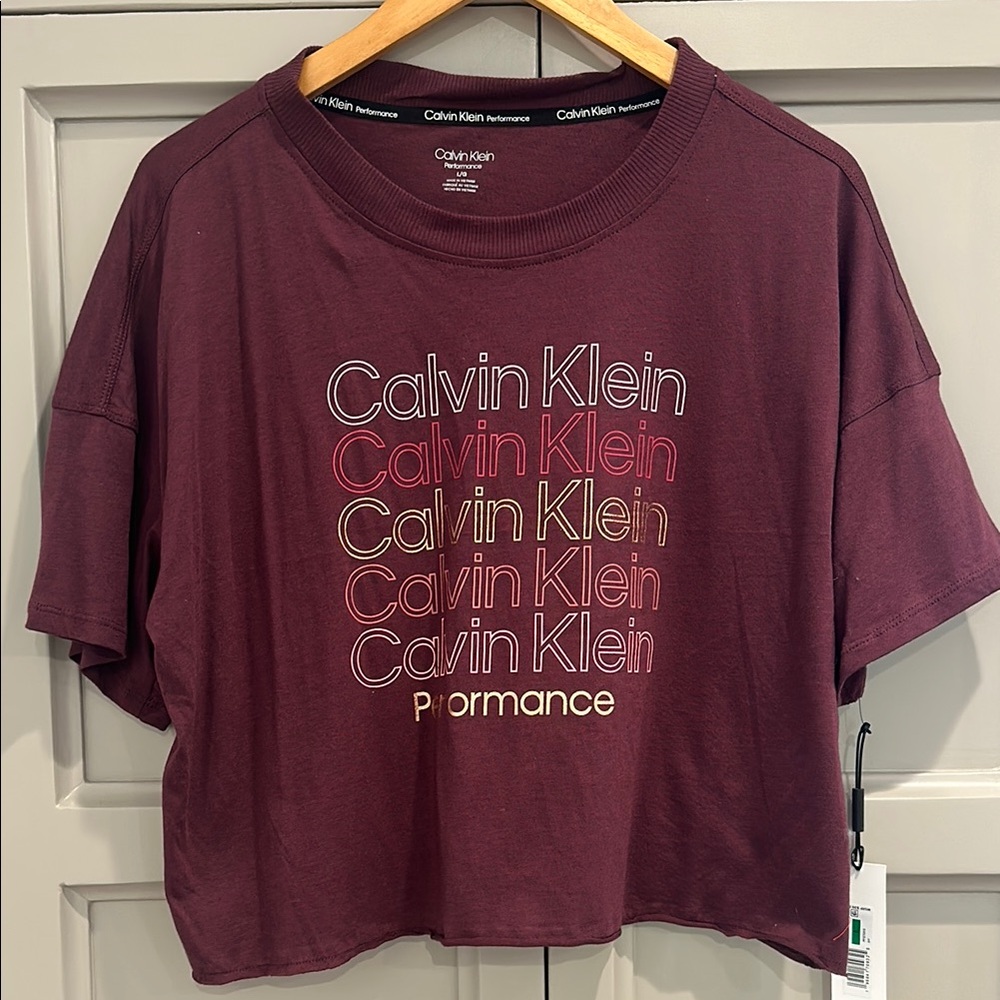 Calvin Klein Women's Maroon Graphic Tee